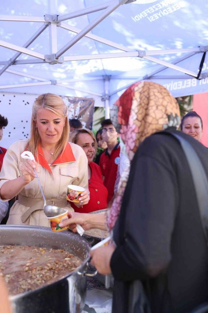 Merkezefendi Belediyesi’nden Aşure Hayrı