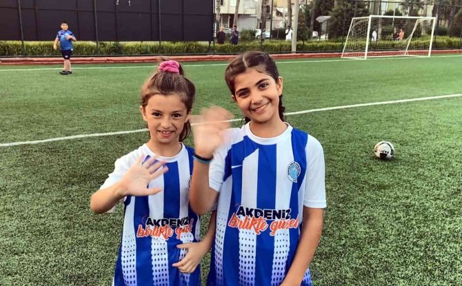 Eylül Ve Lina’nın Hedefi Milli Takım