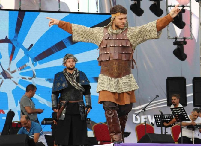 Çamlıyayla İ̇ğne Oyası Festivali Başladı