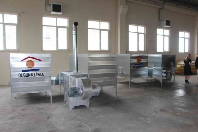 Fabrikasının Bahçesine Serdiği Fındığı Kurutamayınca Fındık Kurutma Makinası Yapmaya Karar Verdi