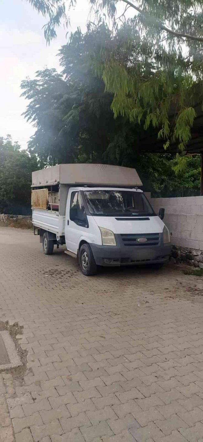 Hatay’da 963 Adet Narenciye Kasası Çalan Zanlı Yakalandı