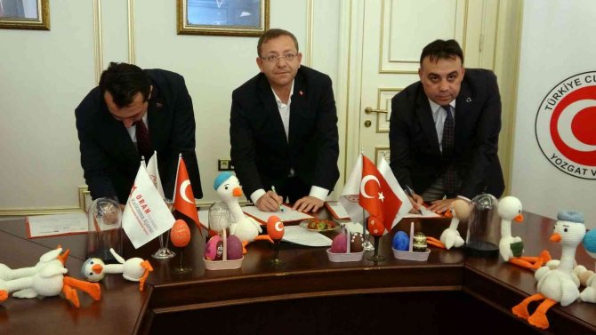 Oran Kalkınma Ajansının Desteklediği 1.6 Milyonluk Proje İçin İmzalar Atıldı