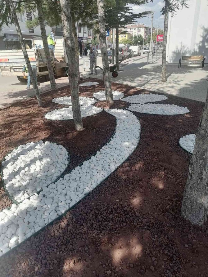 Sincan Belediyesinden Kuru Peyzaj Çalışması