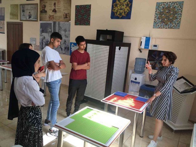 Ziyaretçiler Matematiğin Gücünü Sincan Matematik Müzesi’yle Keşfediyor