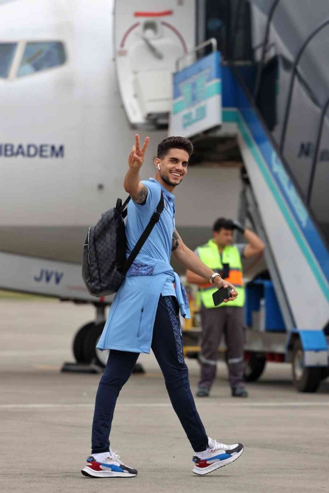 Trabzonspor Antalya’ya Gitti