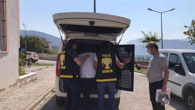 Yabancı Uyruklu Yankesici, Polisten Kaçamadı
