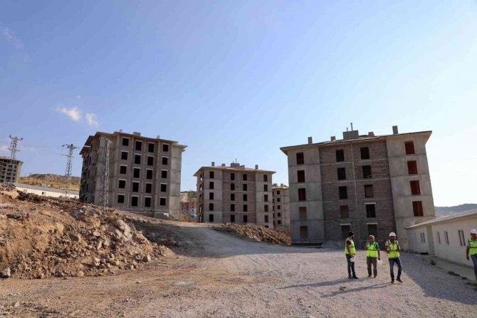 Akgedik Yunuskent 3. Etapta Bloklar Yükseliyor