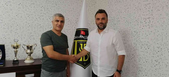 Bayburt Özel İ̇dare Spor, Kurşunlu İle Sözleşme İmzaladı