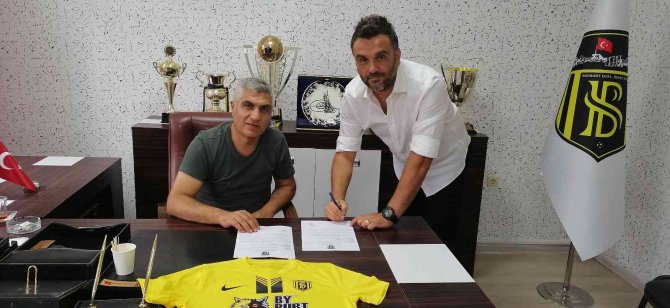 Bayburt Özel İ̇dare Spor, Kurşunlu İle Sözleşme İmzaladı