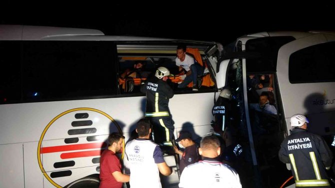 Alanya’daki Otobüs Kazasında Can Pazarı Yaşandı