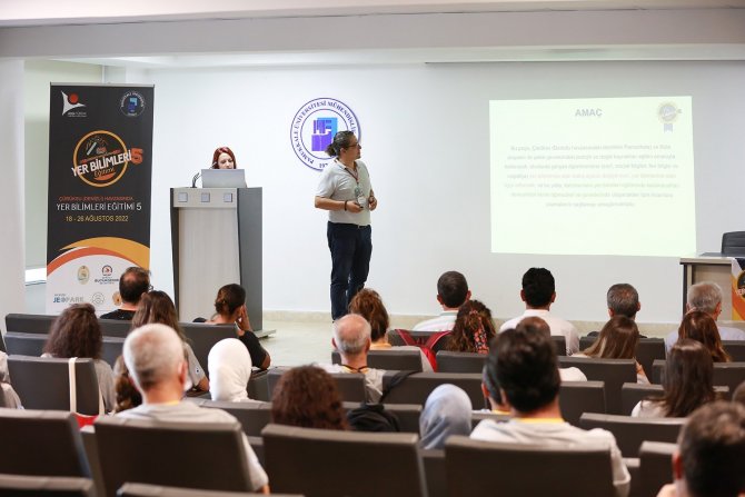 Türkiye’nin Farklı İllerinden Gelen Öğretmenler Daha Verimli Eğitim İçin Buluştu