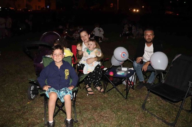 Minik Sinemaseverler Keyifli Bir Akşam Geçirdi