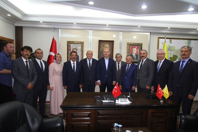 İ̇çişleri Bakanı Soylu’dan Bayburt Belediyesine Ziyaret