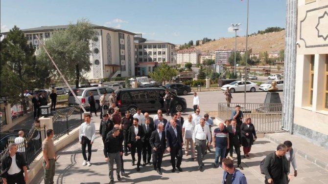 İ̇çişleri Bakanı Süleyman Soylu, Yeni Bayburt Valilik Binasını Ziyaret Etti