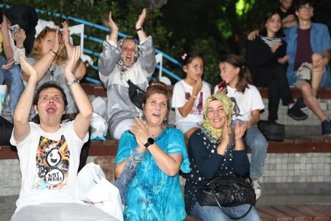 İ̇zmit Belediyesi Kent Orkestrası’ndan Konser