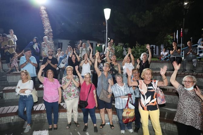 İ̇zmit Belediyesi Kent Orkestrası’ndan Konser