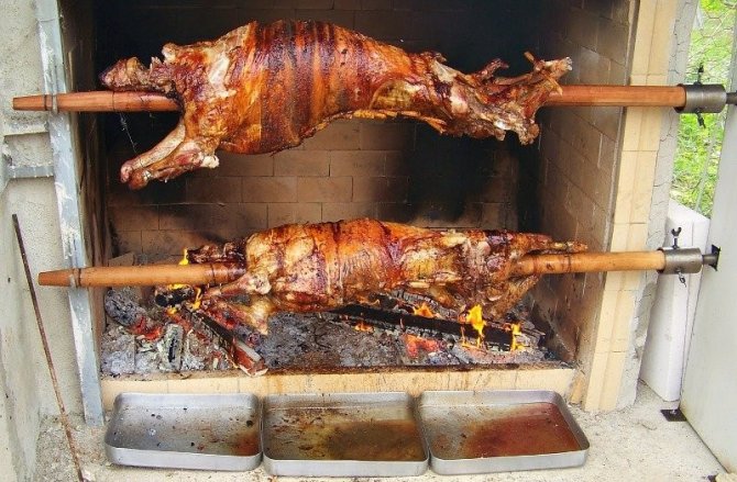 İ̇lçede Rekabet Başladı, Duyan Kasaplara Koştu