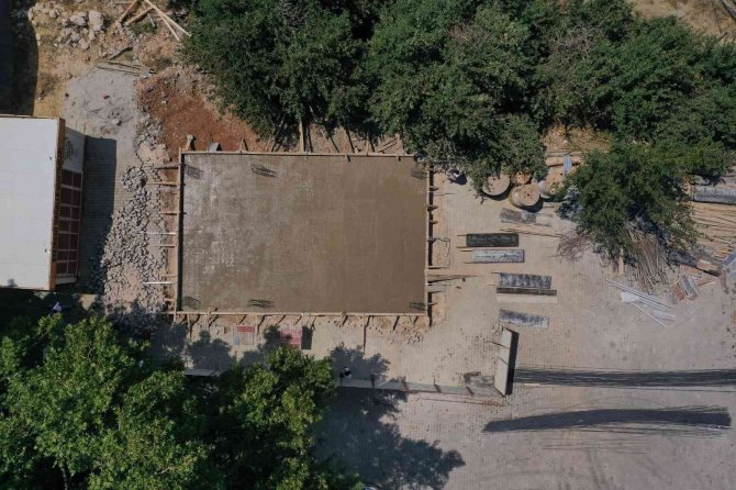 Kaş Belediyesinden Yayla Bezirgan’a Köy Kahvehanesi