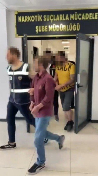 Uyuşturucu Operasyonunda Gözaltına Alınan 16 Şüpheliden 4’ü Tutuklandı