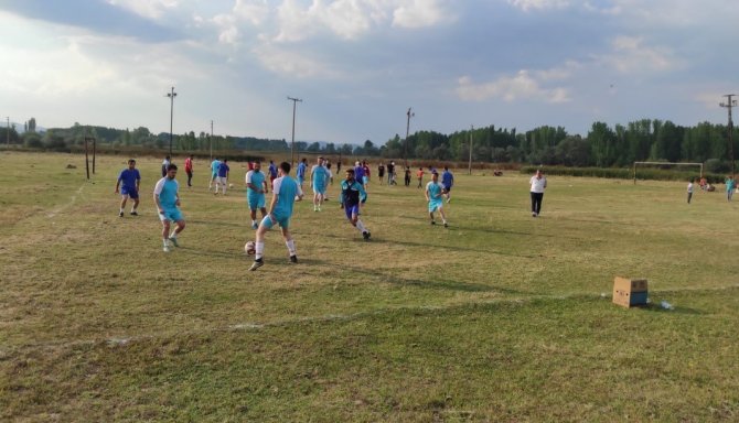 Çardaklıspor Antrenmanlara Sahasında Başladı