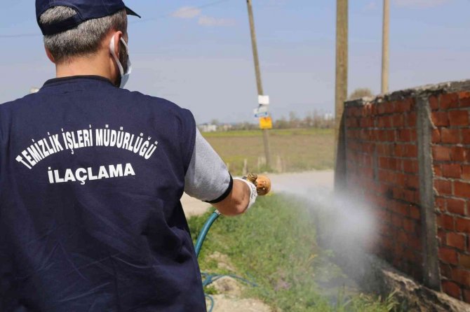 Serdivan’da İlaçlama Çalışmaları Devam Ediyor