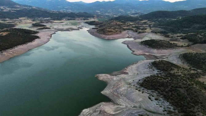 Kuraklığın Acı Görüntüsü...çaygören Barajı’nda Alarm Zilleri...