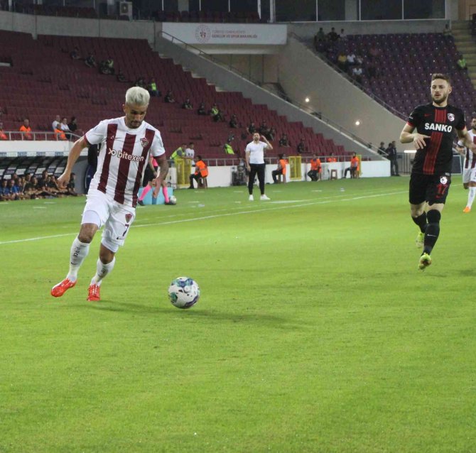 Spor Toto Süper Lig: Hatayspor: 1 - Gaziantep Fk: 1 (İ̇lk Yarı)