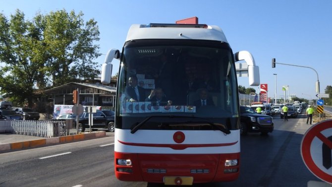 Cumhurbaşkanı Erdoğan Üzüm Hasadı Yaptı