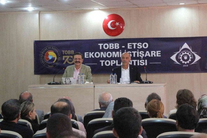 Rifat Hisarcıklıoğlu: “Türkiye Odalar Ve Borsalar Birliği Türk Tarımına Devrim Niteliğinde İki Önemli Proje Yaptı”