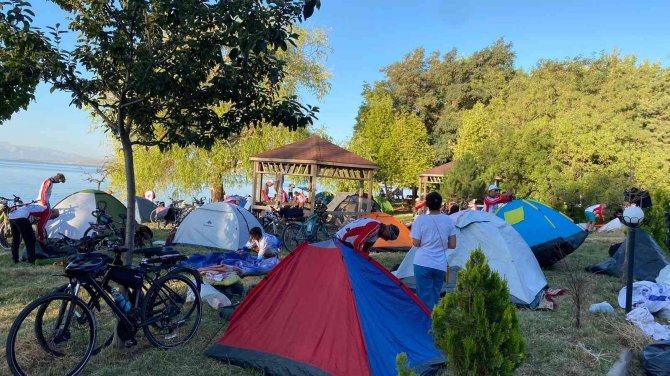 4. Van Denizi Bisiklet Festivali Devam Ediyor