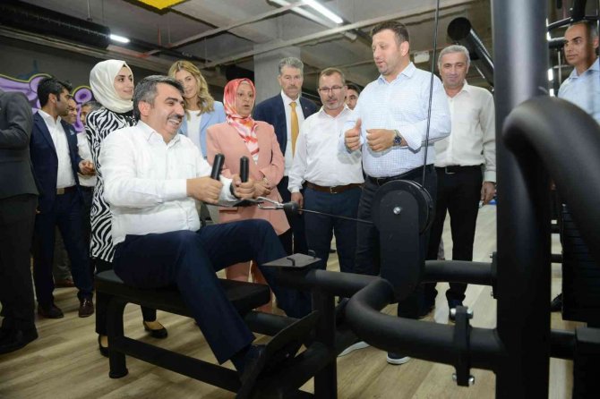 Millet Mahallesi Kadın Spor Merkezi Kapılarını Açtı