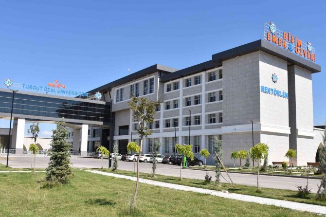 Yök’ten, Mtü’ye ‘Turuncu Bayrak’ Ödülü