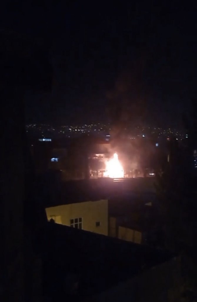 Bursa’da Trafo Alev Alev Yandı