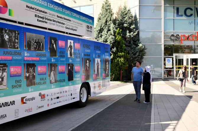 15. Sempozyum Nostaljik Otobüs İle Duyuruluyor