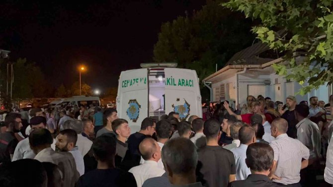 Gaziantep’teki Feci Kazada Hayatını Kaybeden Vatandaşlardan Biri Diyarbakır’da Defnedildi