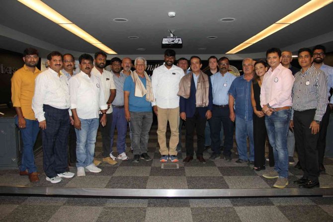 Hintli Çiçek Üreticilerinden İş Birliği Ziyareti