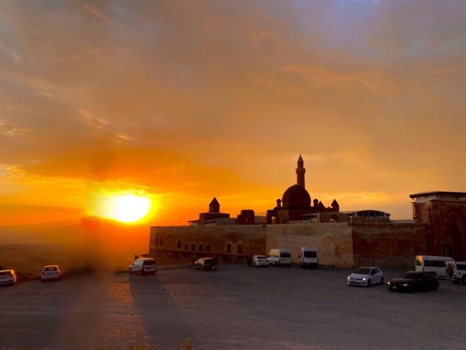 Tarihi Sarayda Eşsiz Gün Batımı