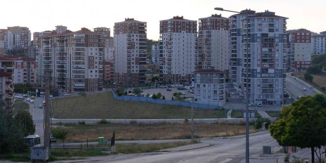 Öğrenciye Kiralık Ev Fiyatları Yüzde 300 Arttı, 1 Yıllık Peşinat İstiyorlar