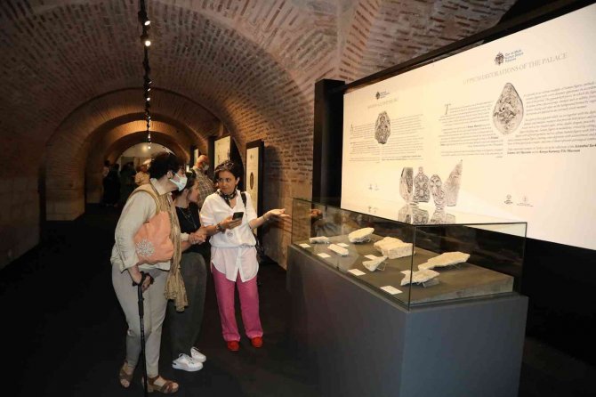 İ̇stanbul’da Açılan “Darülmülk Konya Selçuklu Sarayları Sergisi” İki Payitahtı Buluşturdu