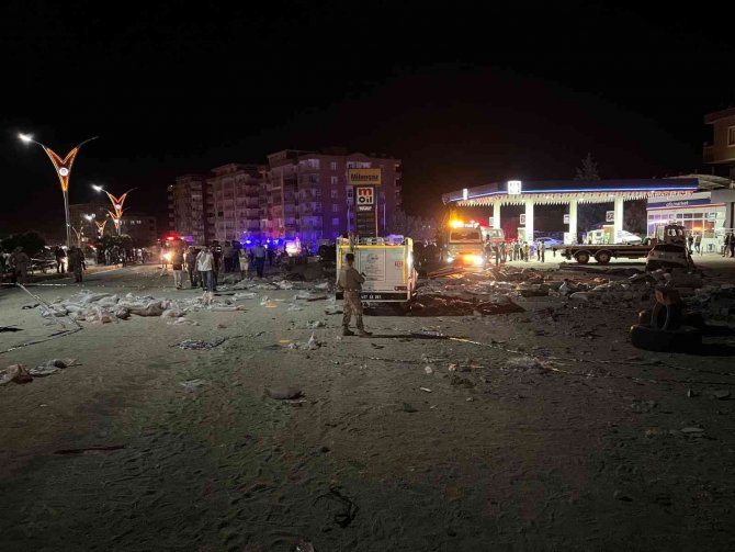 Görgü Tanığı, Mardin’de Katliam Gibi Kazayı Anlattı: “Tır, İtfaiye Ve Ambulansın Arasında Daldı”