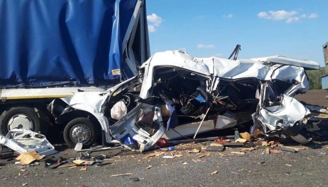 Rusya’da Zincirleme Trafik Kazası: 16 Ölü