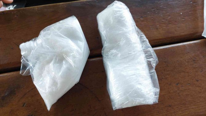 Kaza Yapan Araçtan Kaçarken Uyuşturucuyla Yakalandılar