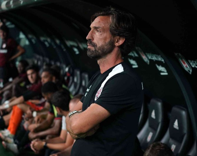 Spor Toto Süper Lig: Beşiktaş: 1 - Karagümrük: 0 (Maç Devam Ediyor)