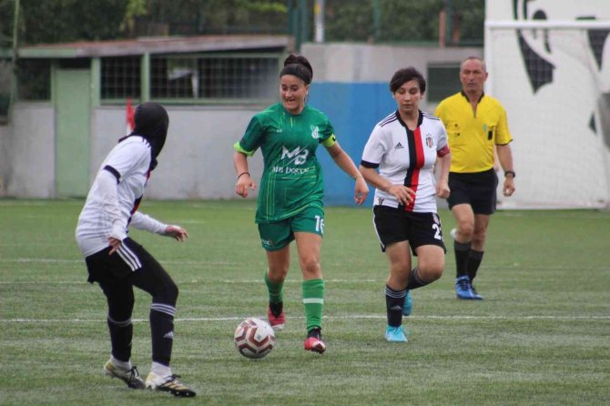 Zafer Kupası Dudulluspor’un