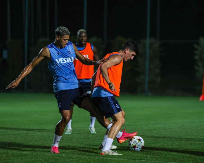 Trabzonspor, Fc Kopenhag Maçı Hazırlıklarına Moralsiz Başladı