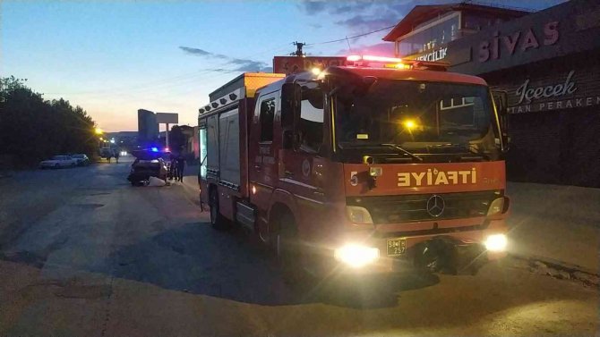 Drift Atarken Refüje Çıktı, Yaralı Olarak Kaçtı, Fenalaşınca Durdu