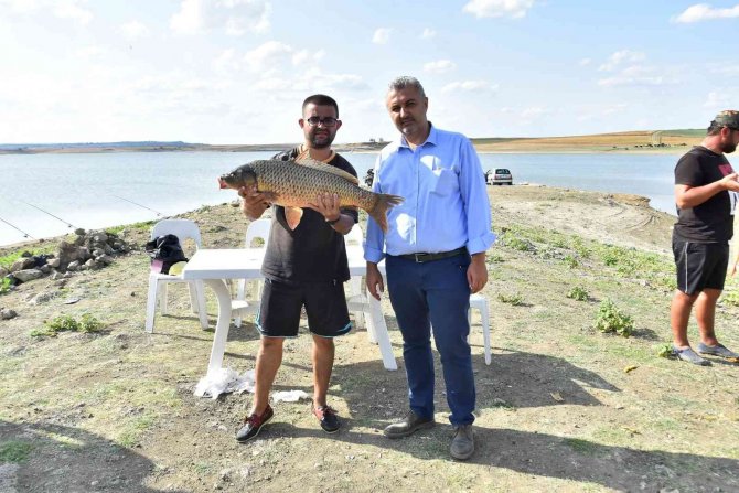 Oltayla 5 Kilo 800 Gramlık Balık Yakaladı