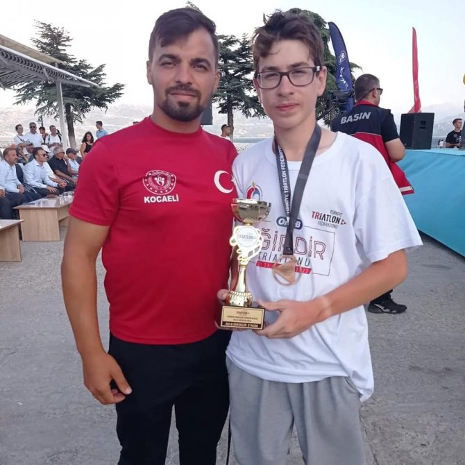Gebzeli Sporcular Madalyayla Döndü