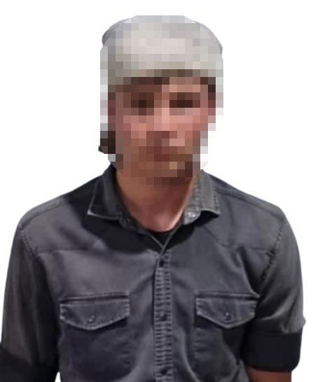 Motosikletle Uyuşturucu Taşıyan Zanlılar Polise Yakalandı