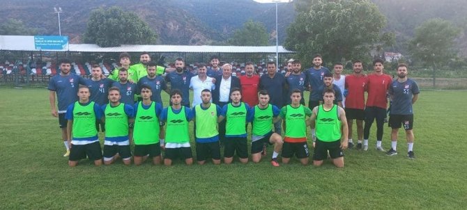 Bilecikspor İlk Hazırlık Kampını Osmaneli’nde Yapıyor
